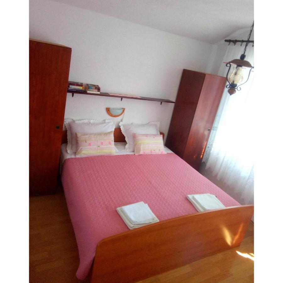 Apartments - 3 A Beautiful Apartment With A Sea View Hvar Town Extérieur photo